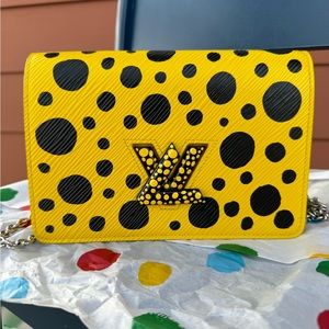 LOUIS VUITTON LV x YK Epi Infinity Dots Twist Belt Chain Wallet